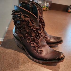 Libery black cowboy boots